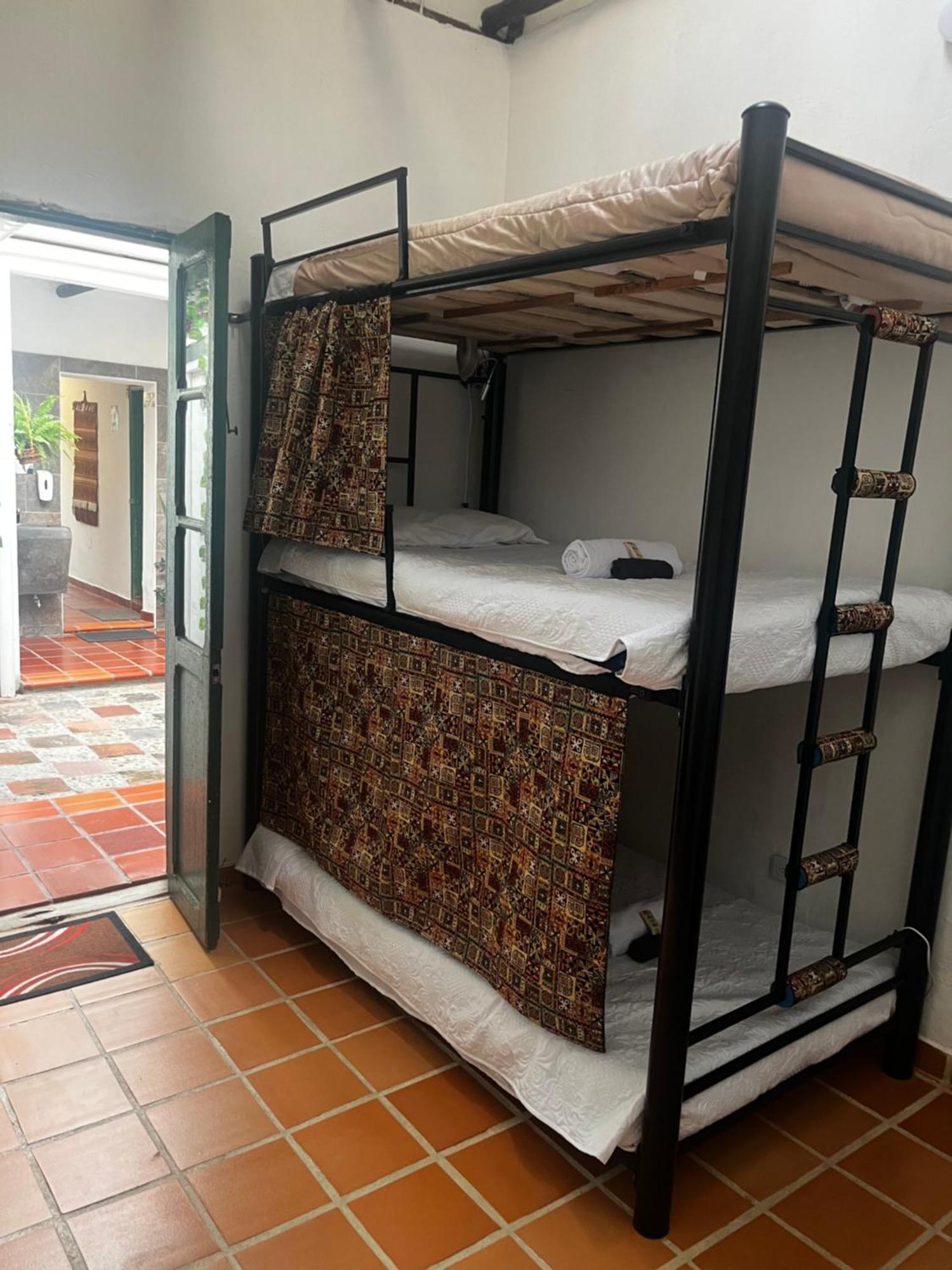 Casa De Lourdes - La Candelaria Богота Екстер'єр фото